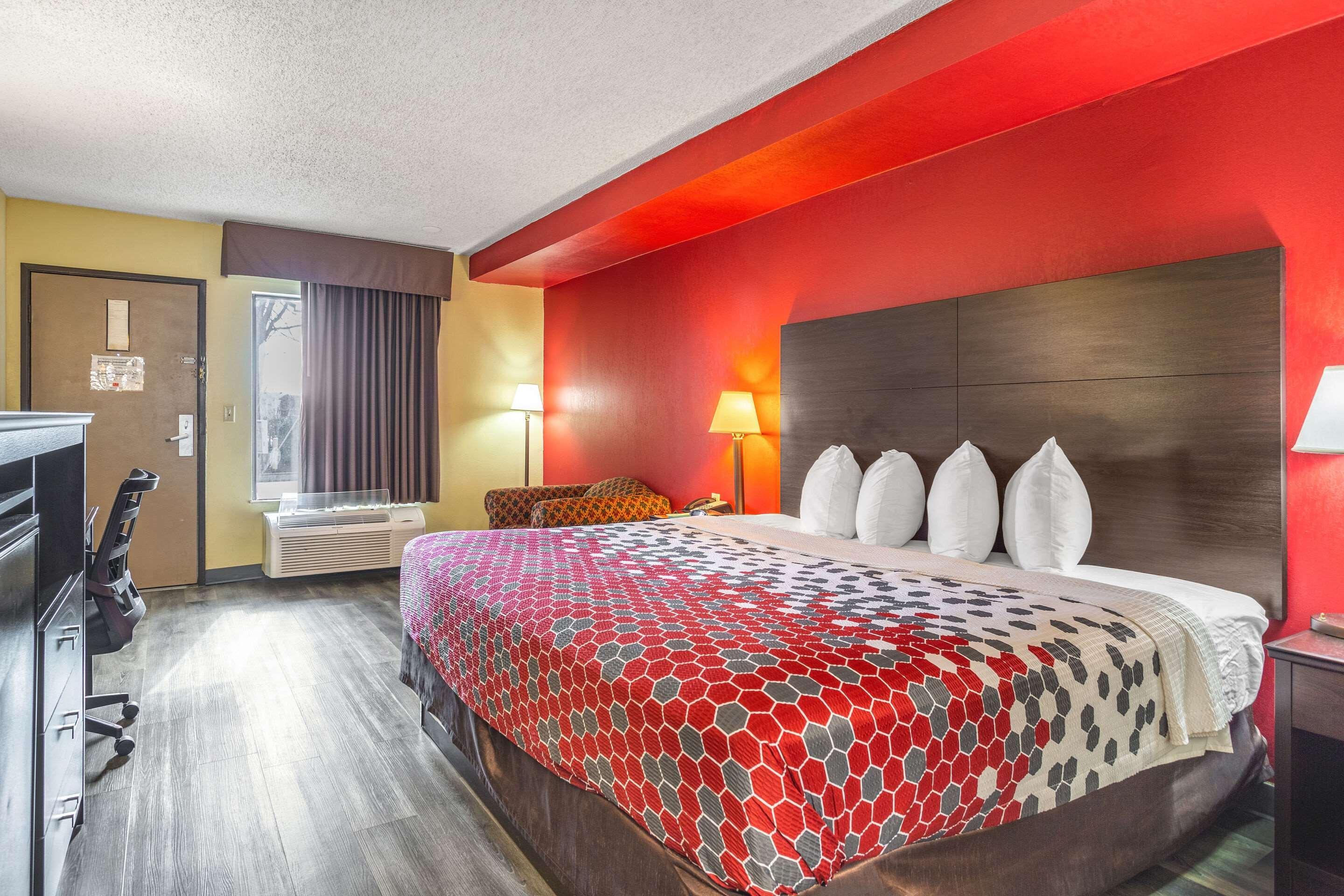 Econo Lodge & Suites Clarksville Kültér fotó