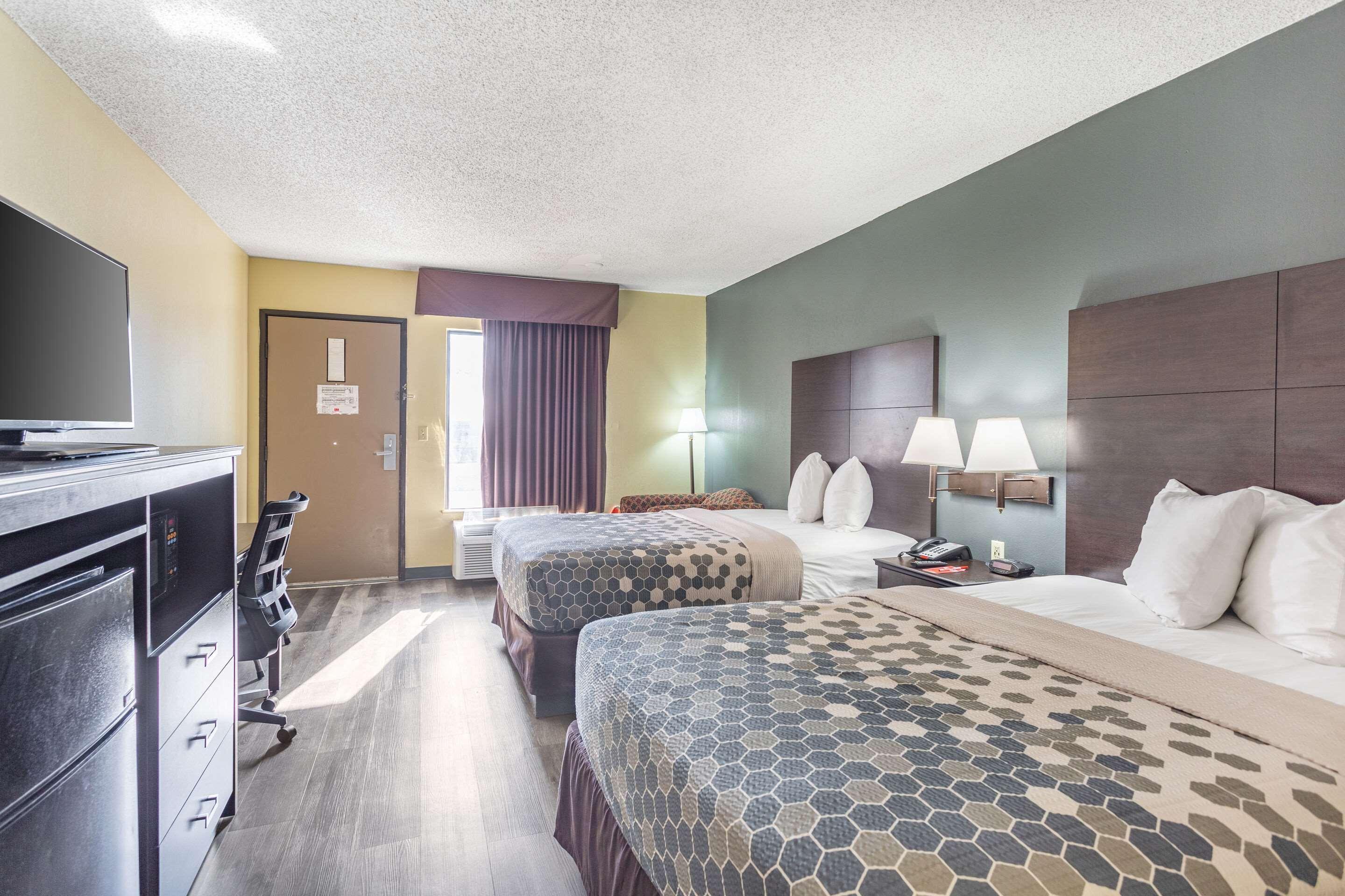 Econo Lodge & Suites Clarksville Kültér fotó